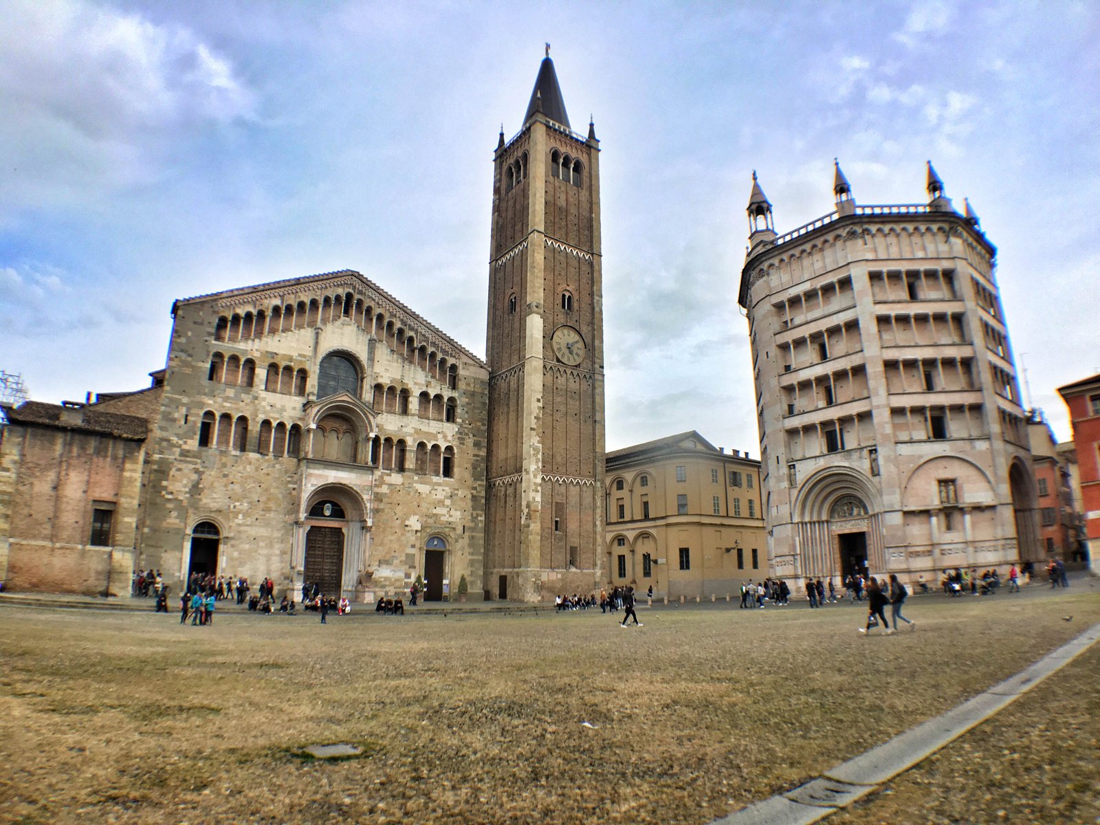 7 Awesome Places to Visit in Emilia Romagna